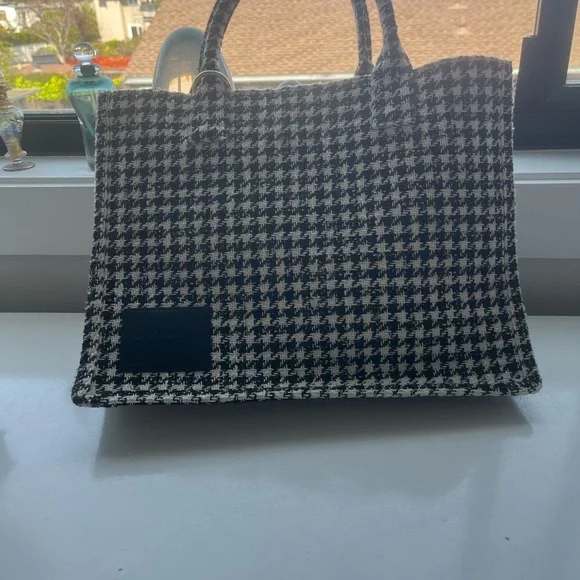 New Sandro houndstooth beautiful tote with tags. Bought in Paris. - Picture 3 of 3